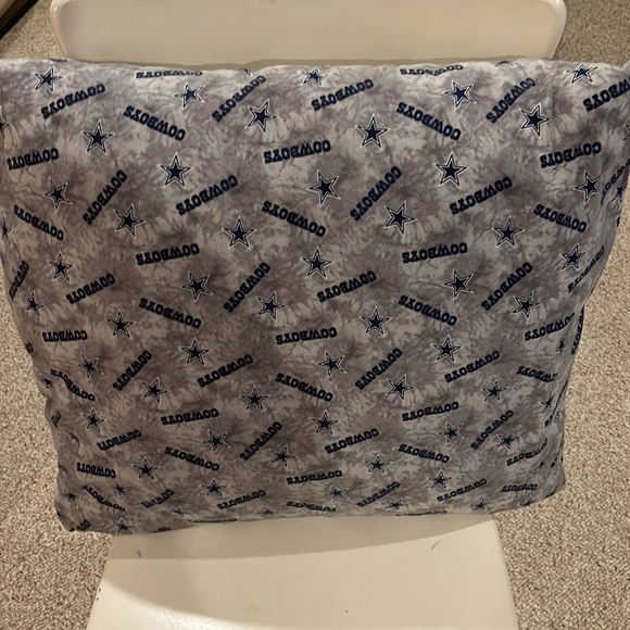 Custom made Dallas cowboys pillow - Picture 2 of 2